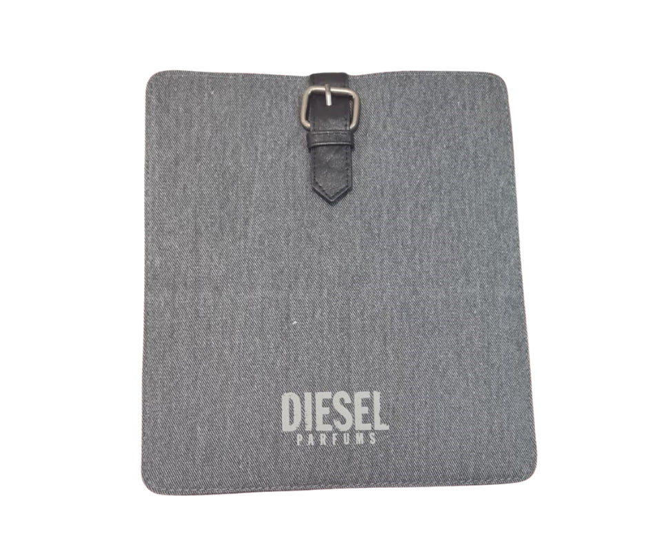 כיסוי אייפד אפור דיזל 22.5*26 DIESEL PERFUMS-pharm2u